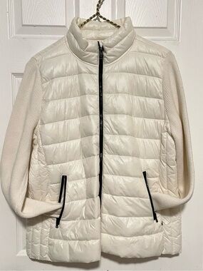 New Lou & Grey Cream Quilted Puffer Jacket with Knit Sleeves